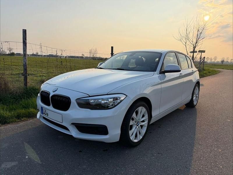 Gebraucht BMW 116 109 PS (80 kW) 2016 Weiß Kleinwagen