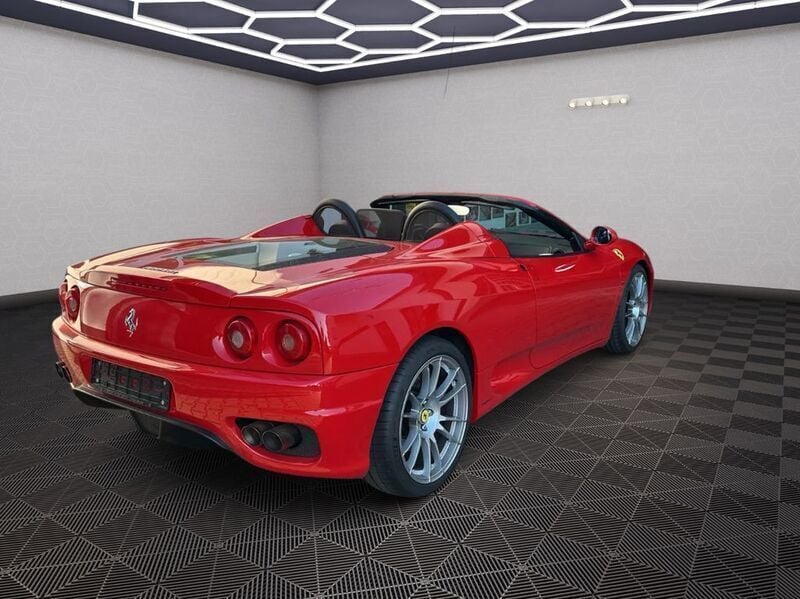 Gebraucht Ferrari 360 400 PS (294 kW) 2003 Rot Cabrio