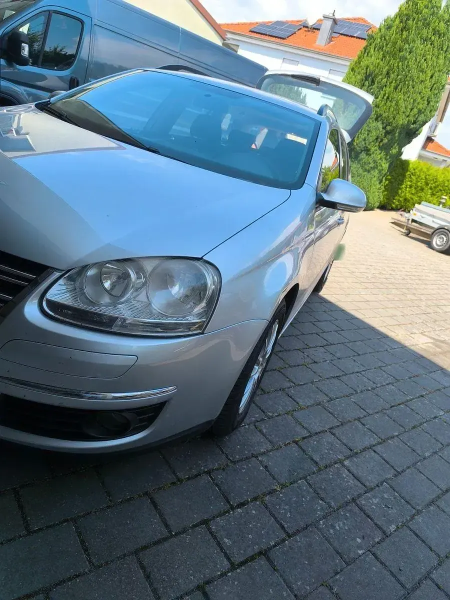 Gebraucht VW Golf VI 102 PS (75 kW) 2008 Silber Kleinwagen