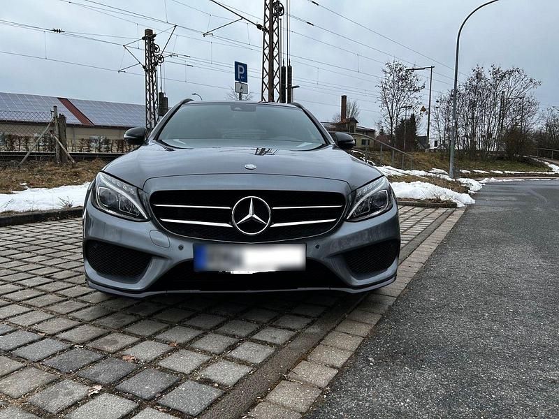 Gebraucht Mercedes C300 AMG line 245 PS (180 kW) 2017 Grau Kombi