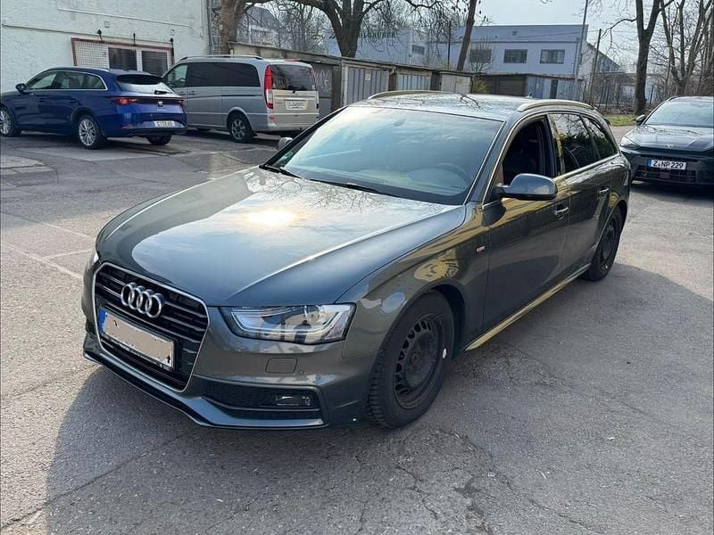 Gebraucht Audi A4 S-Line 170 PS (125 kW) 2014 Grau Kombi