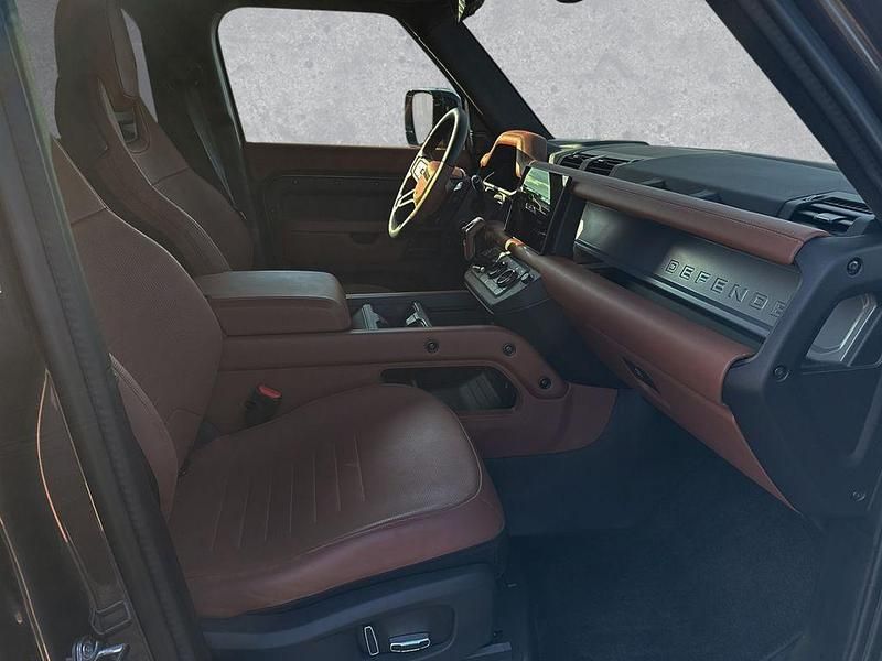 Gebraucht Land Rover Defender 635 PS (467 kW) 2025 Grau SUV