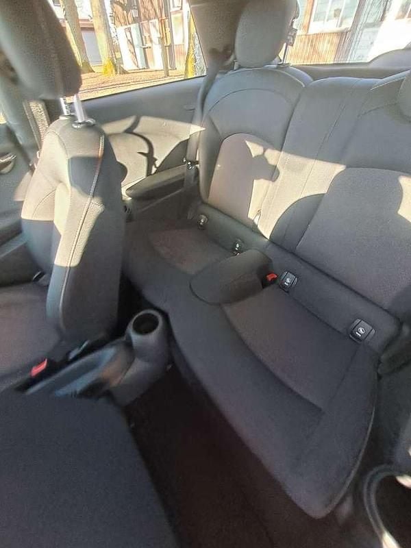 Gebraucht Mini ONE 102 PS (75 kW) 2016 Rot Kleinwagen