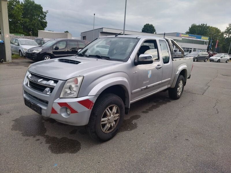 Silber Gebraucht 2011 Isuzu D-Max Abholung | 7.990 € (Fairer Preis) - Bild 1/4