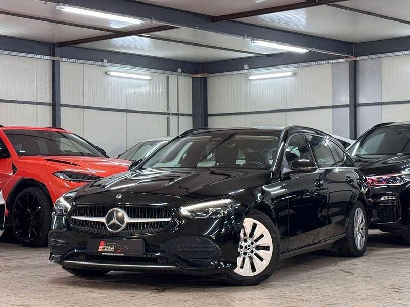 Gebraucht Mercedes C200 204 PS (150 kW) 2022 Schwarz Limousine