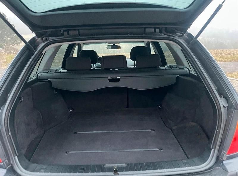 Gebraucht BMW 318 116 PS (85 kW) 2005 Blau Kombi