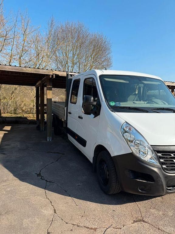 Second-hand Renault Master 163 CP (119 kW) 2016 Alb Van