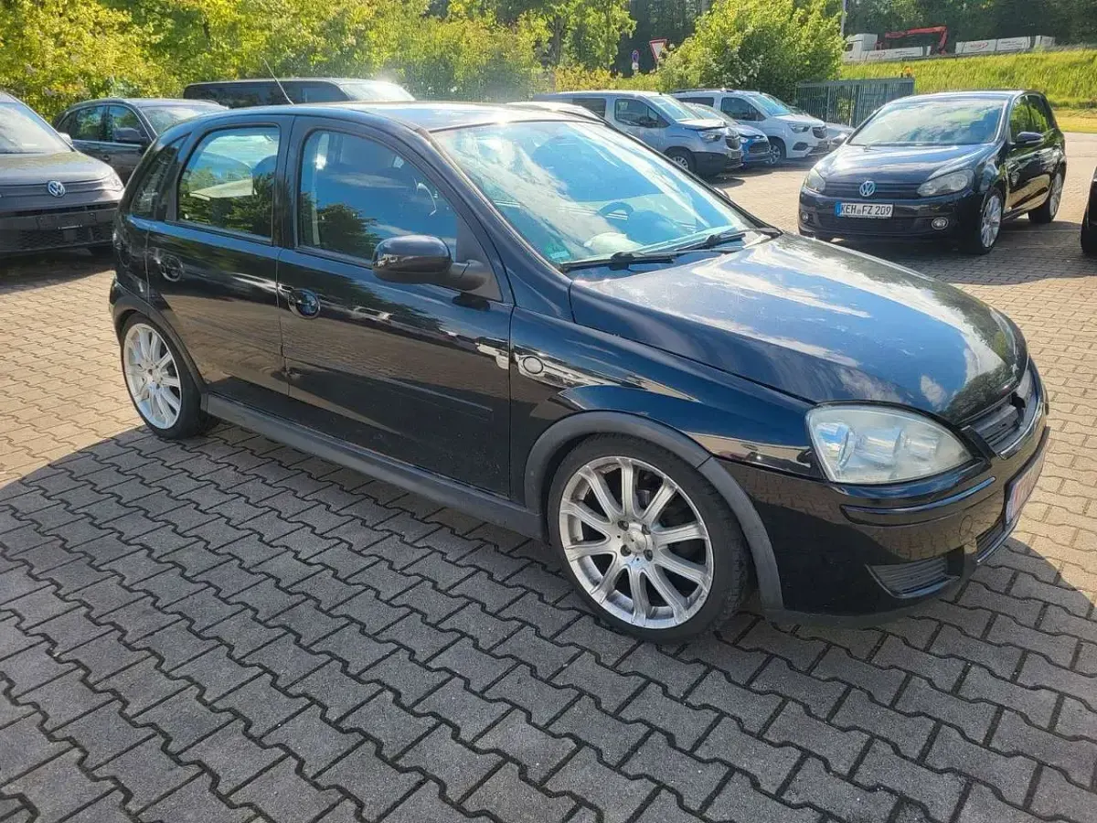 Gebraucht Opel Corsa Edition 80 PS (58 kW) 2005 Saphirschwarz mi2 Kleinwagen