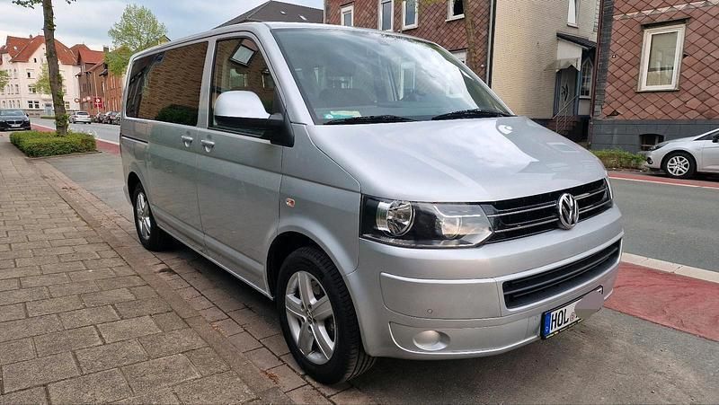 Silber Gebraucht 2012 VW T5 Van | 20.499 € (Fairer Preis) - Bild 1/4