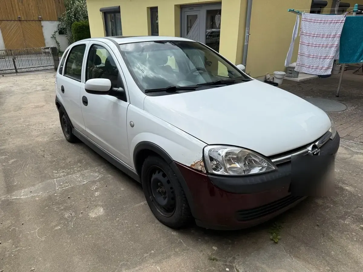 Gebraucht Opel Corsa 90 PS (66 kW) 2003 Weiß Kleinwagen