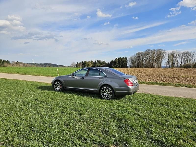 Gebraucht Mercedes S500 435 PS (319 kW) 2011 Grau Limousine
