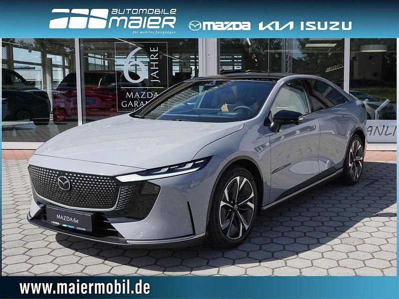 Grau Neu 2025 Mazda 6e Takumi-Line Limousine | 44.950 € (Etwas zu teuer) - Bild 1/4