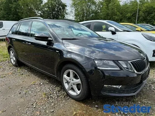 Gebraucht Skoda Octavia Clever 150 PS (110 kW) 2018 Schwarz Kombi