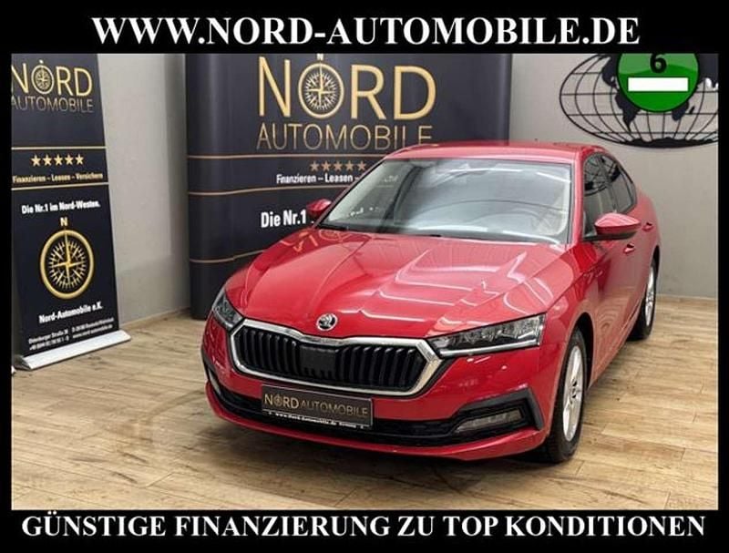 Gebraucht Skoda Octavia G-TEC Ambition 131 PS (96 kW) 2021 Rot Limousine