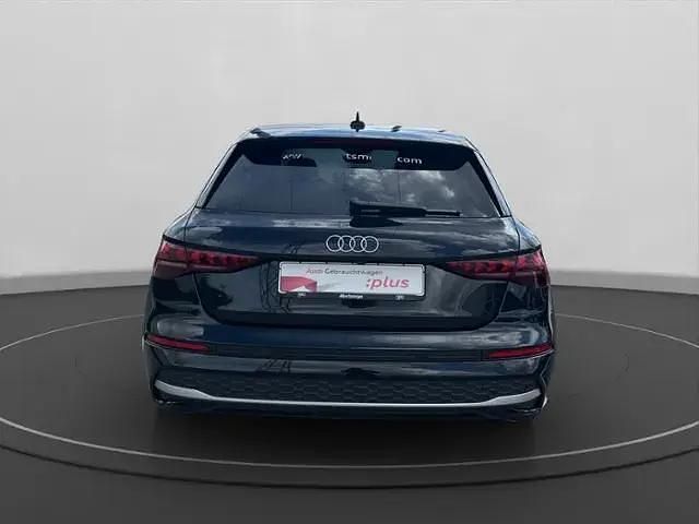 Używany Audi A3 Advanced 110 KM (80 kW) 2025 Czarny Sedan/Limuzyna
