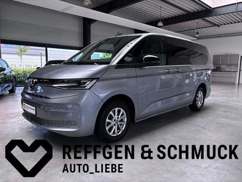 Silber (monosilber) Gebraucht 2024 VW T7 Life Van | 48.973 € (Superpreis) - Bild 1/4
