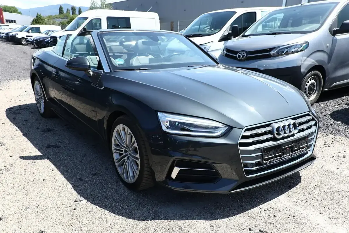 Gebraucht Audi A5 Cabriolet Sport 190 PS (139 kW) 2019 Manhattangrau metallic Cabrio