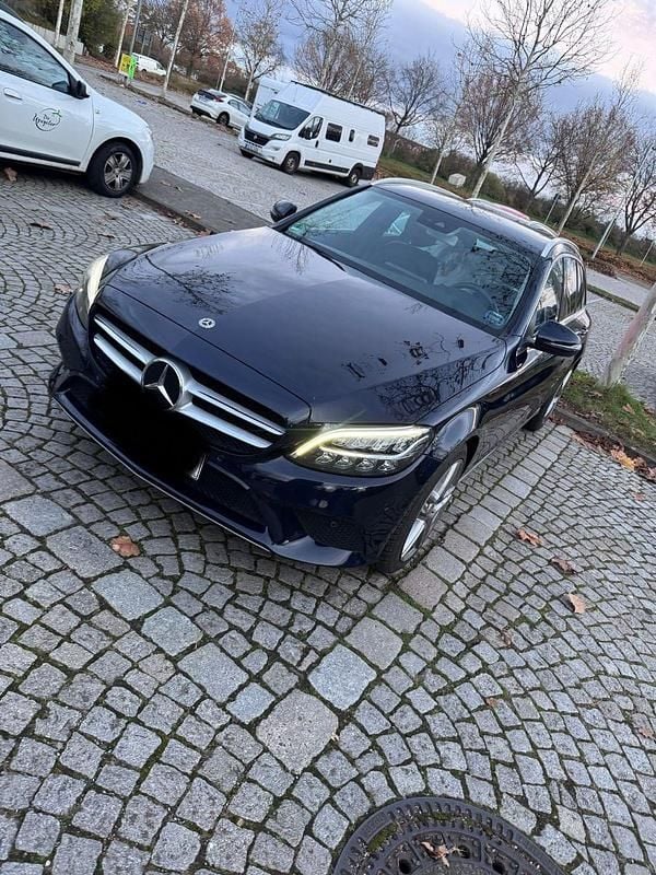 Blau Gebraucht 2019 Mercedes C220 Kombi | 21.650 € (Superpreis) - Bild 1/4
