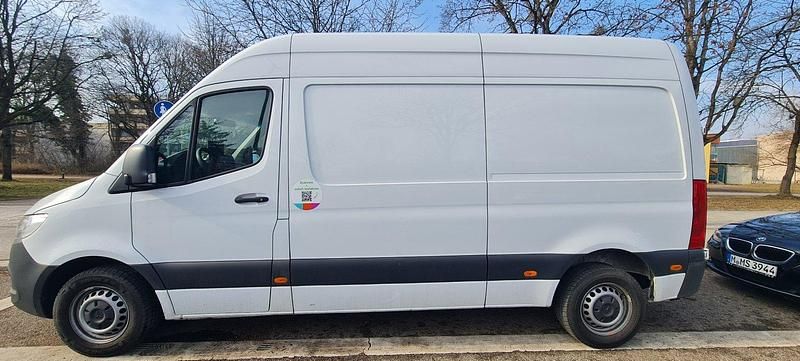 Weiß Gebraucht 2023 Mercedes Sprinter Van | 29.999 € - Bild 1/4