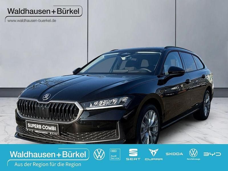 Neu Skoda Superb Selection 150 PS (110 kW) 2026 Schwarz Kombi