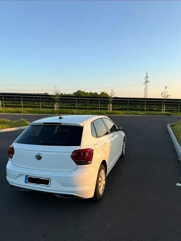 Używany VW Polo 80 KM (58 kW) 2019 Biały Hatchback