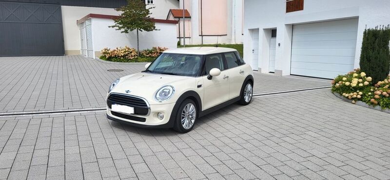 Weiß Gebraucht 2017 Mini Cooper D Kleinwagen | 15.700 € (Fairer Preis) - Bild 1/4