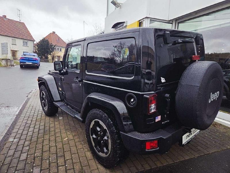 Gebraucht Jeep Wrangler Sahara 200 PS (147 kW) 2014 Black clear coat SUV