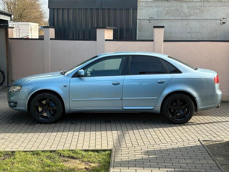 Gebraucht Audi A4 200 PS (147 kW) 2005 Blau Limousine