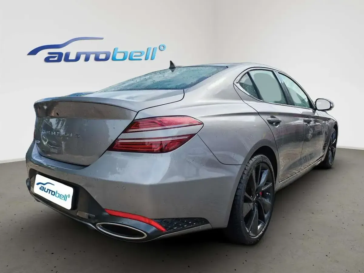 Gebraucht Genesis G70 Sport 245 PS (180 kW) 2025 Silber Limousine