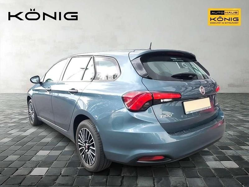 Gebraucht Fiat Tipo 131 PS (96 kW) 2023 Blau Kombi