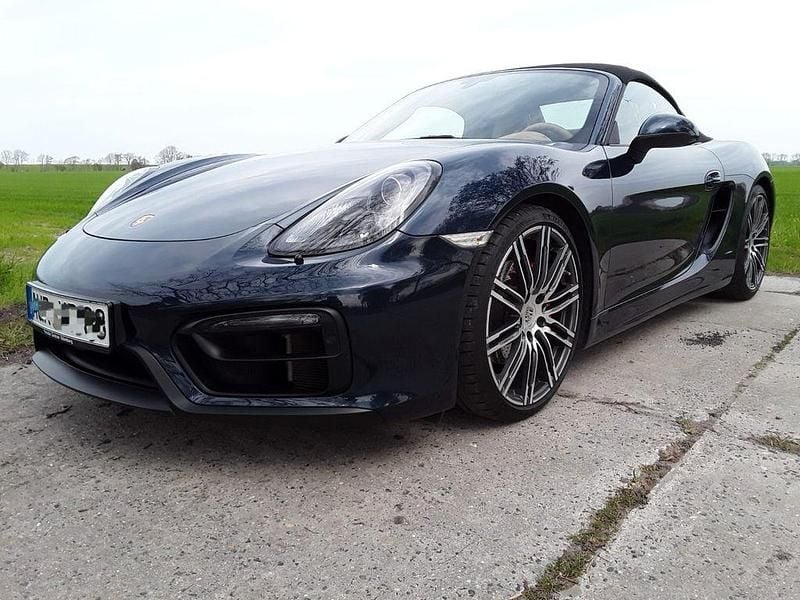 Second-hand Porsche Boxster 330 CP (242 kW) 2015 Albastru Cabrio