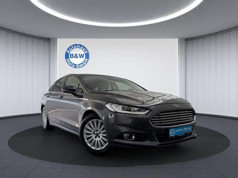 Grau Gebraucht 2016 Ford Mondeo Titanium Limousine | 14.499 € (Fairer Preis) - Bild 1/4
