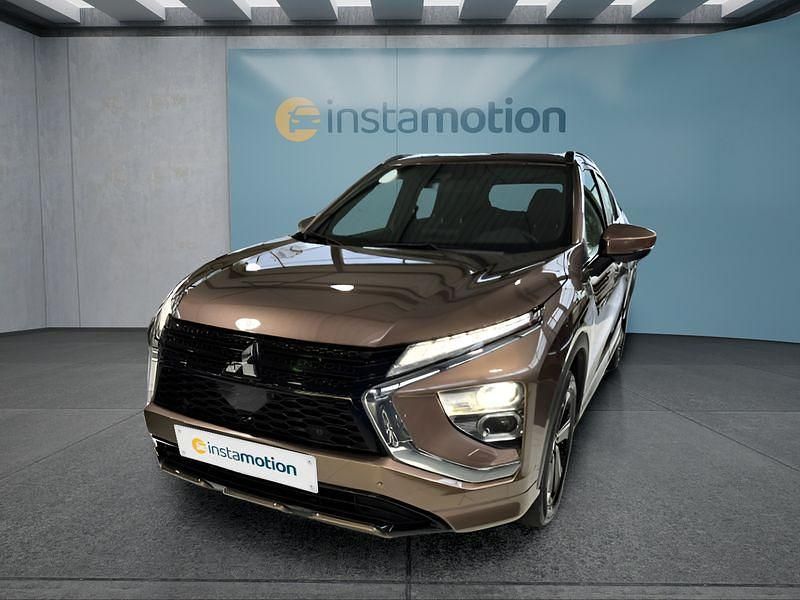 Braun Gebraucht 2022 Mitsubishi Eclipse SUV | 26.749 € (Etwas zu teuer) - Bild 1/4