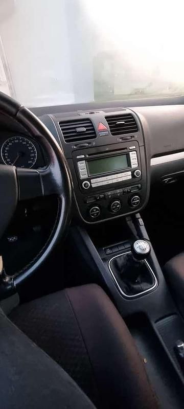 Gebraucht VW Golf V Trendline 140 PS (102 kW) 2007 Schwarz Limousine