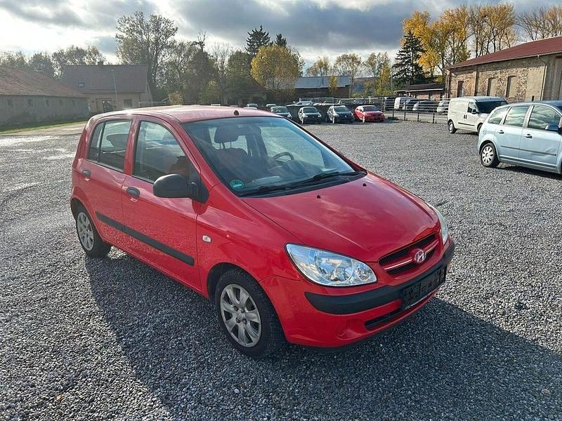Rot Gebraucht 2009 Hyundai Getz Kleinwagen | 1.650 € (Fairer Preis) - Bild 1/4