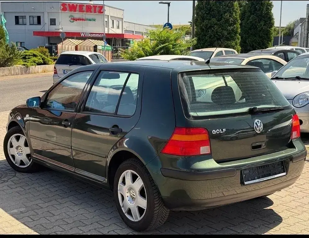 Gebraucht VW Golf III 116 PS (85 kW) 1999 Grün Limousine