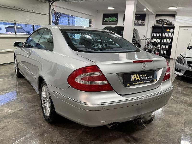 Gebraucht Mercedes CLK200 Avantgarde 163 PS (119 kW) 2003 Silber Coupé