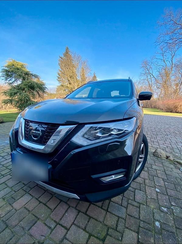 Gebraucht Nissan X-Trail N-Connecta 177 PS (130 kW) 2017 Grün SUV