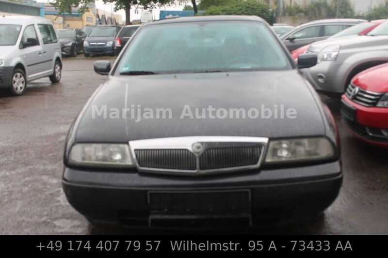 Schwarz Gebraucht 1998 Lancia Kappa Limousine | 1.999 € - Bild 1/4