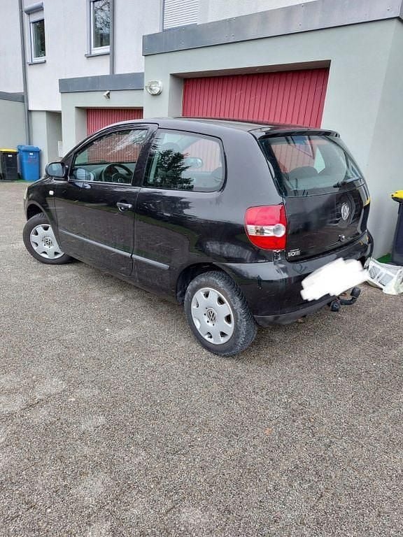 Gebraucht VW Fox 60 PS (44 kW) 2006 Schwarz Kleinwagen