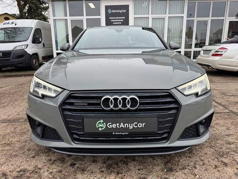 Gebraucht Audi A4 S-Line 245 PS (180 kW) 2019 Grau Limousine