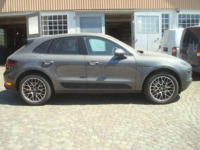 Gebraucht Porsche Macan S 340 PS (250 kW) 2015 Achatgraumetallic SUV