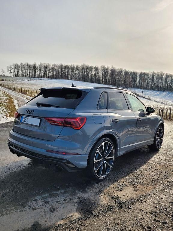 Gebraucht Audi RS Q3 Ambiente 400 PS (294 kW) 2021 Grau SUV