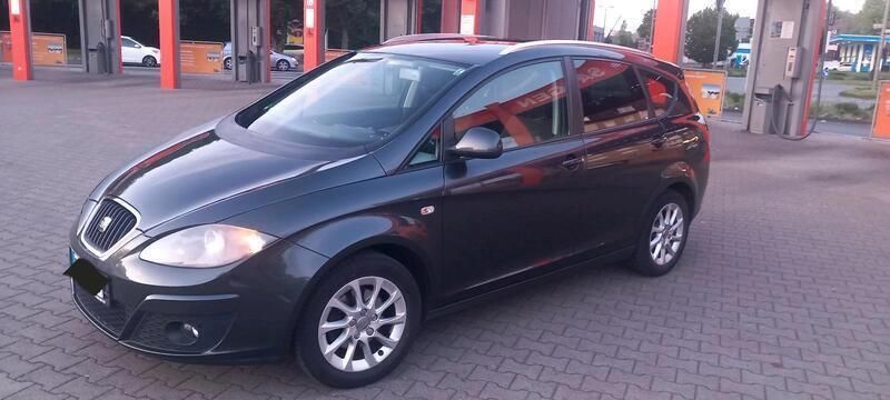 Schwarz Gebraucht 2011 Seat Altea XL Van / Kleinbus | 3.300 € (Superpreis) - Bild 1/4