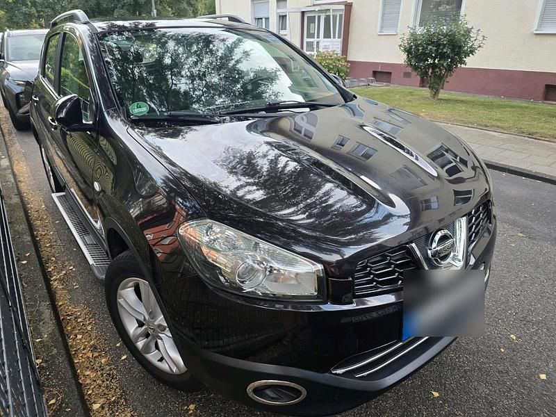 Violet Gebraucht 2010 Nissan Qashqai SUV | 4.950 € (Guter Preis) - Bild 1/4