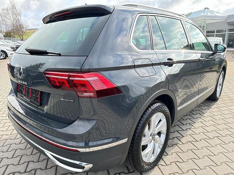 Gebraucht VW Tiguan Elegance 150 PS (110 kW) 2021 Grau SUV