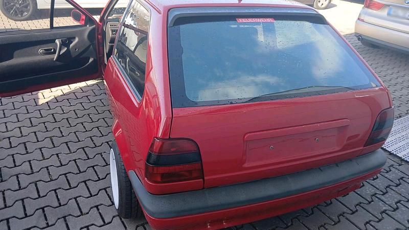 Brugt VW Polo 70 HK (51 kW) 1990 Rød Hatchback