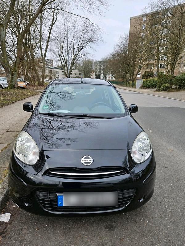 Gebraucht Nissan Micra 80 PS (58 kW) 2011 Schwarz Kleinwagen