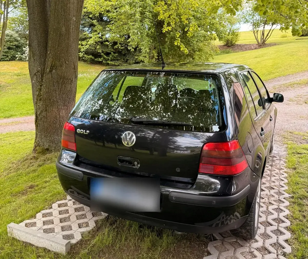 Gebraucht VW Golf IV 75 PS (55 kW) 2002 Kleinwagen