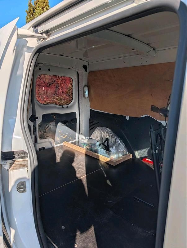 Gebraucht Renault Kangoo 110 PS (80 kW) 2015 Weiß Van / Kleinbus